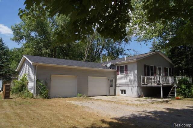 4427 Saginaw Rd - Photo 1