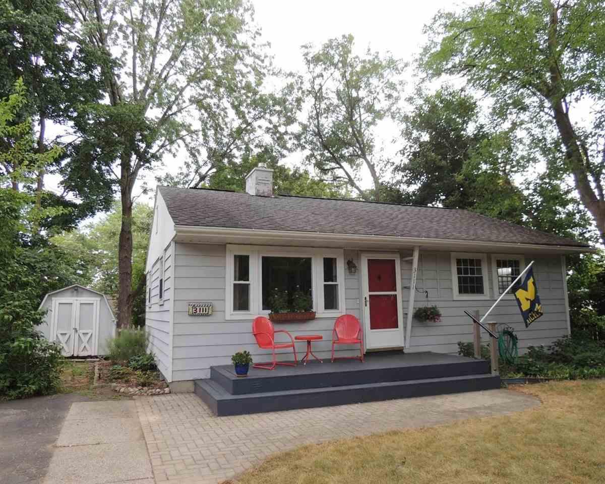3111 Brockman Blvd - Photo 1