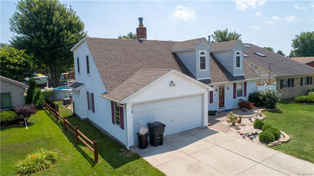 38344 Huron Pointe Dr - Photo 1