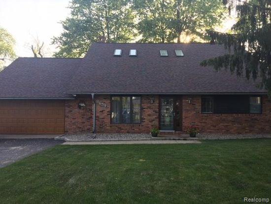 8639 Lakeview Blvd - Photo 1