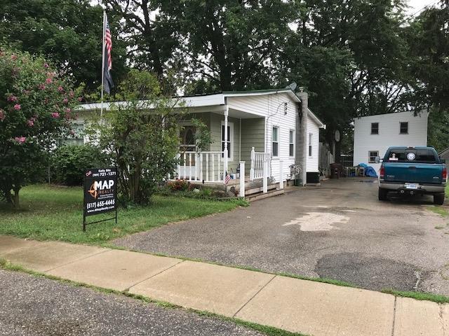 204 Oak - Photo 1