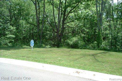 1940 Laflamme Crt - Photo 1