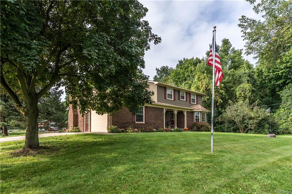 53539 Nine Mile Rd - Photo 1