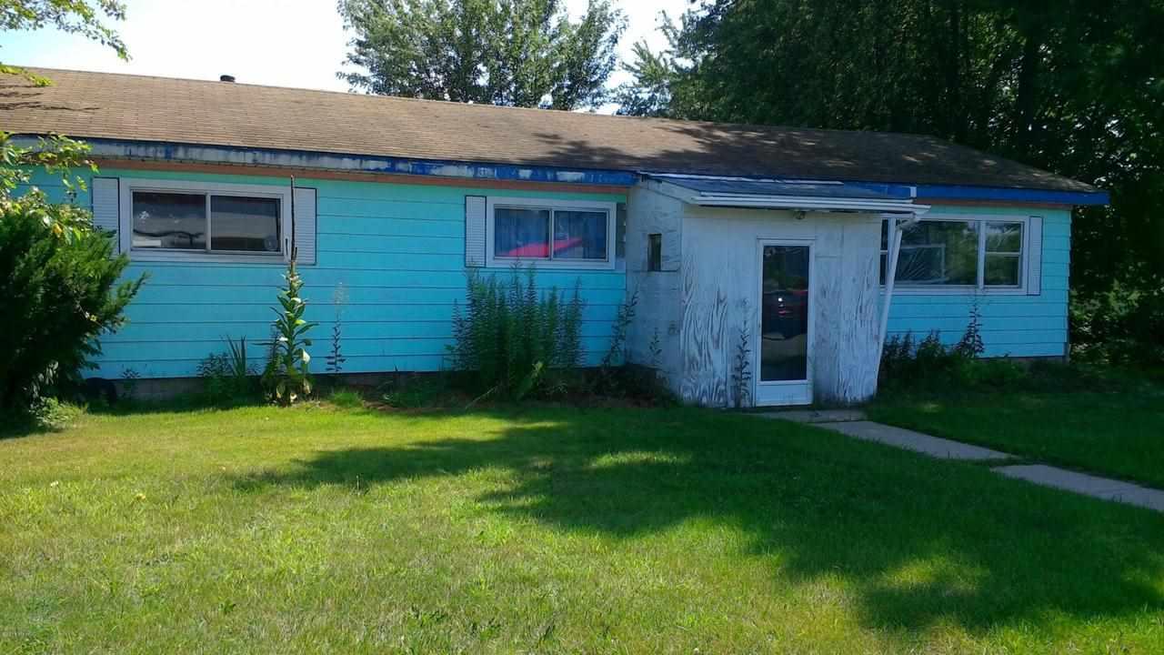 1860 18 MILE RD - Photo 1