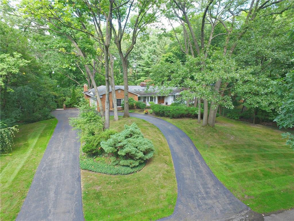 1990 Hillwood Crt - Photo 1