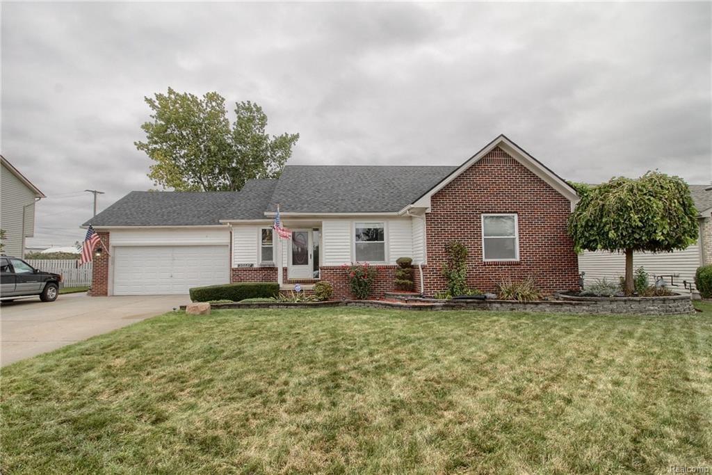 25527 Briar Towne Blvd - Photo 1