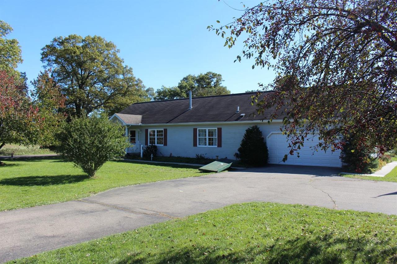 10461 Pauline Dr - Photo 1