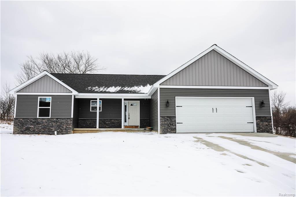 7478 Tara Crt - Photo 1