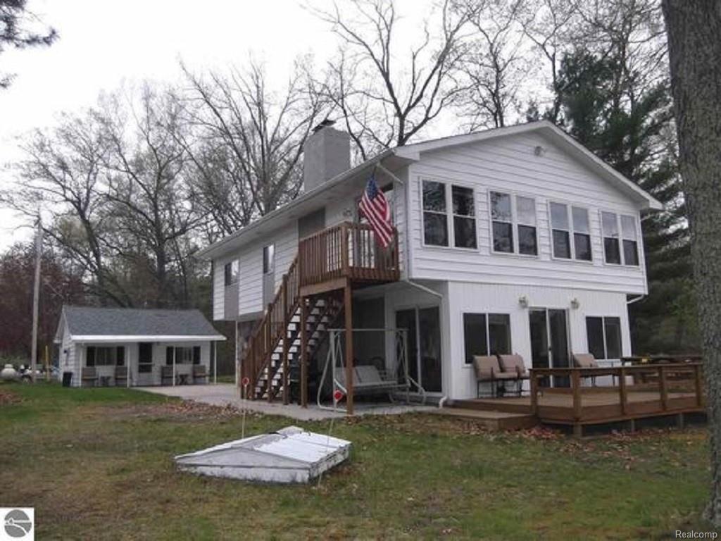 6002 Chippewa Trail E - Photo 1