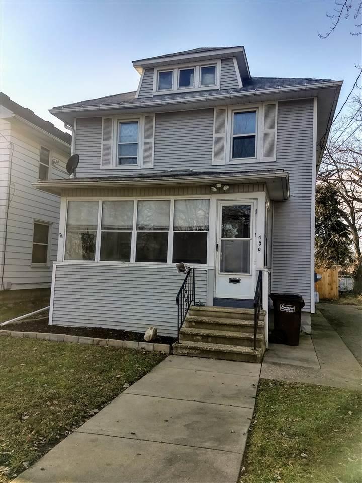430 Bates - Photo 1