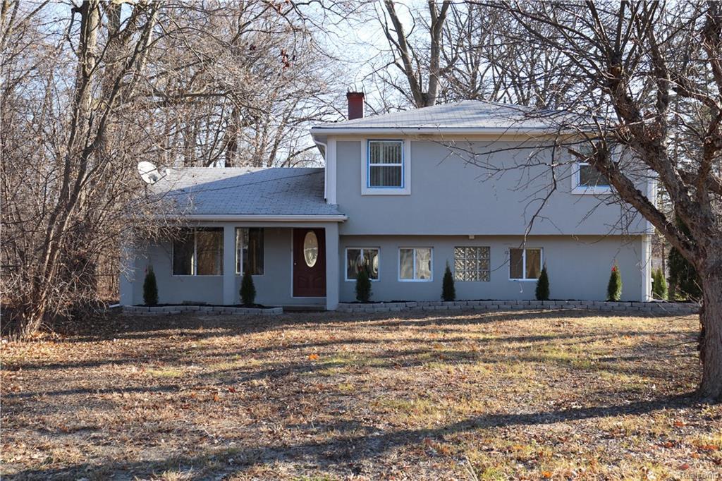 21420 Orchard Lake Rd - Photo 1