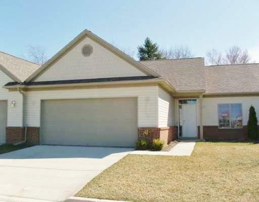 905 Kay St - Photo 1