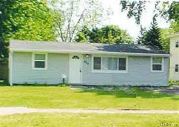 802 Oak Park Dr - Photo 1
