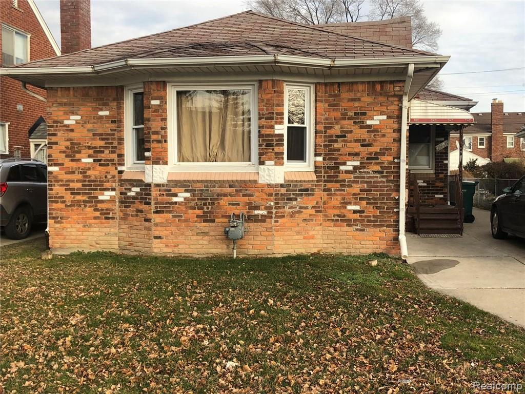 7636 Miller Rd - Photo 1