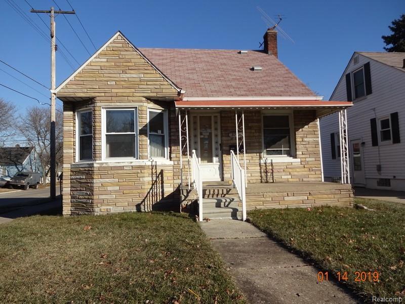 1090 Mill St - Photo 1