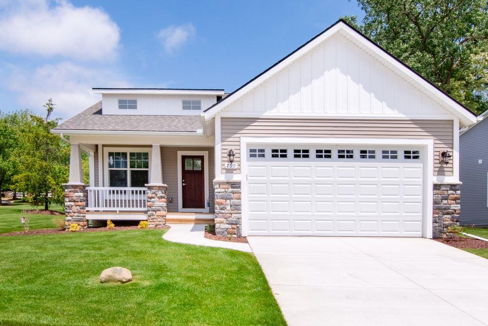799 Barrington Circle - Photo 1