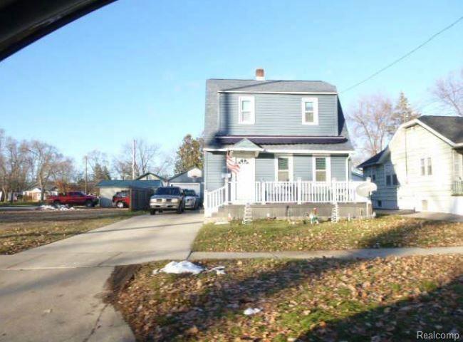 1946 Ottawa St - Photo 1