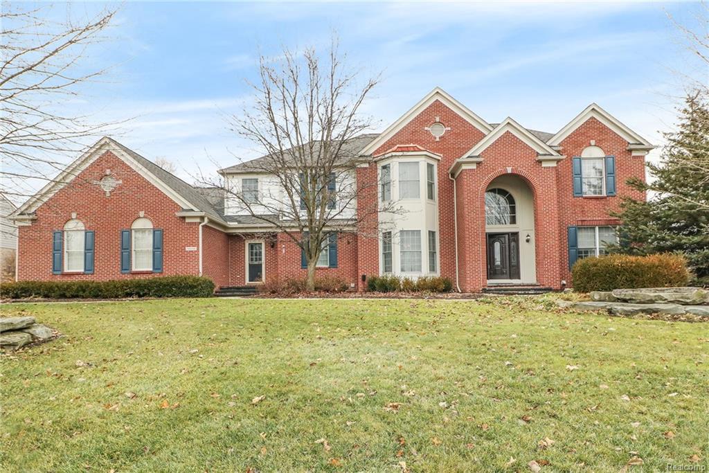 50194 Ridge Dr - Photo 1