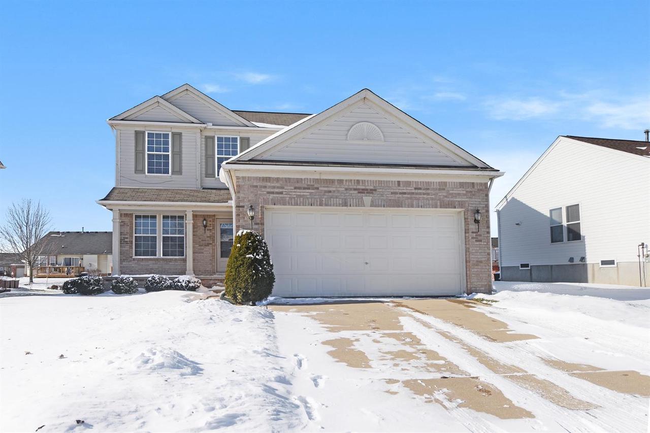 9949 Avondale Cir - Photo 1