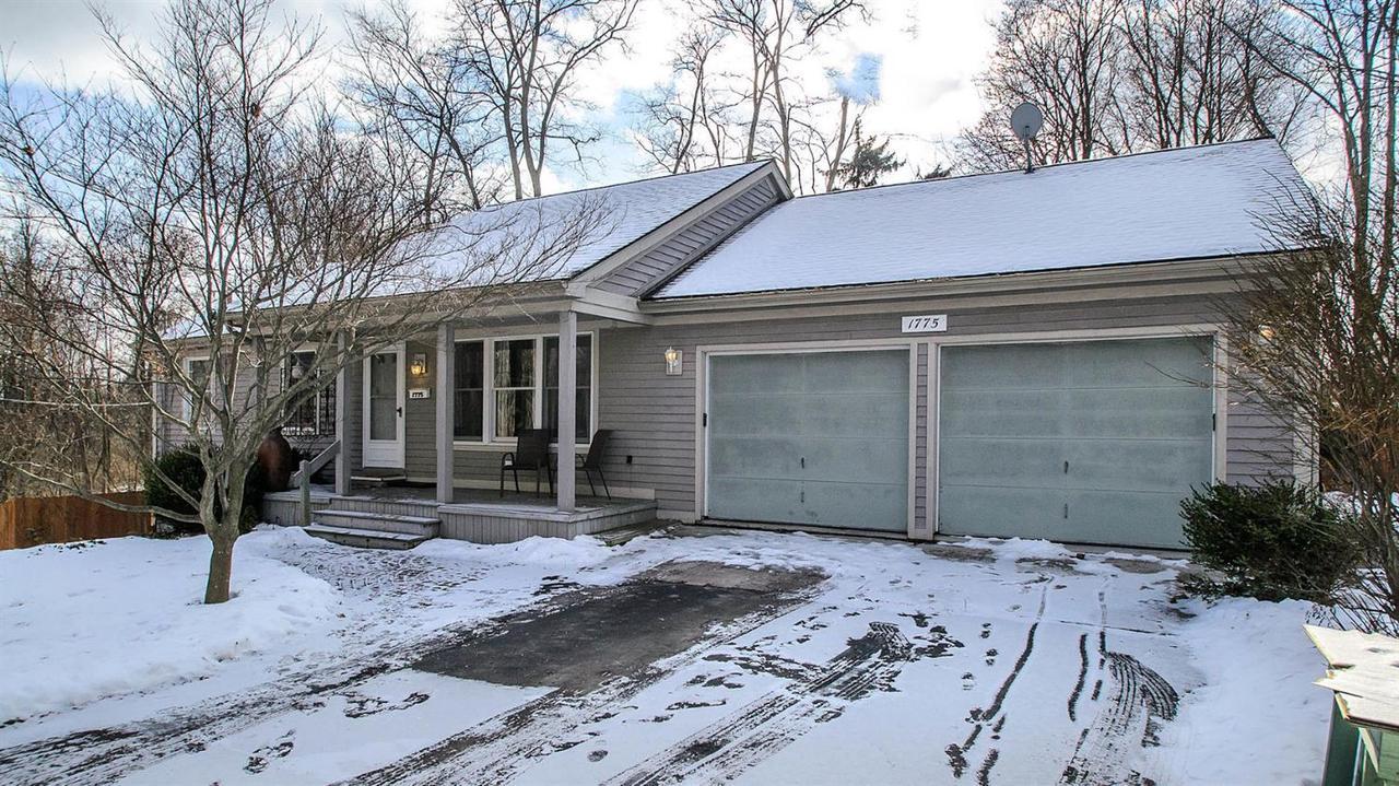 1775 Miller Ave - Photo 1