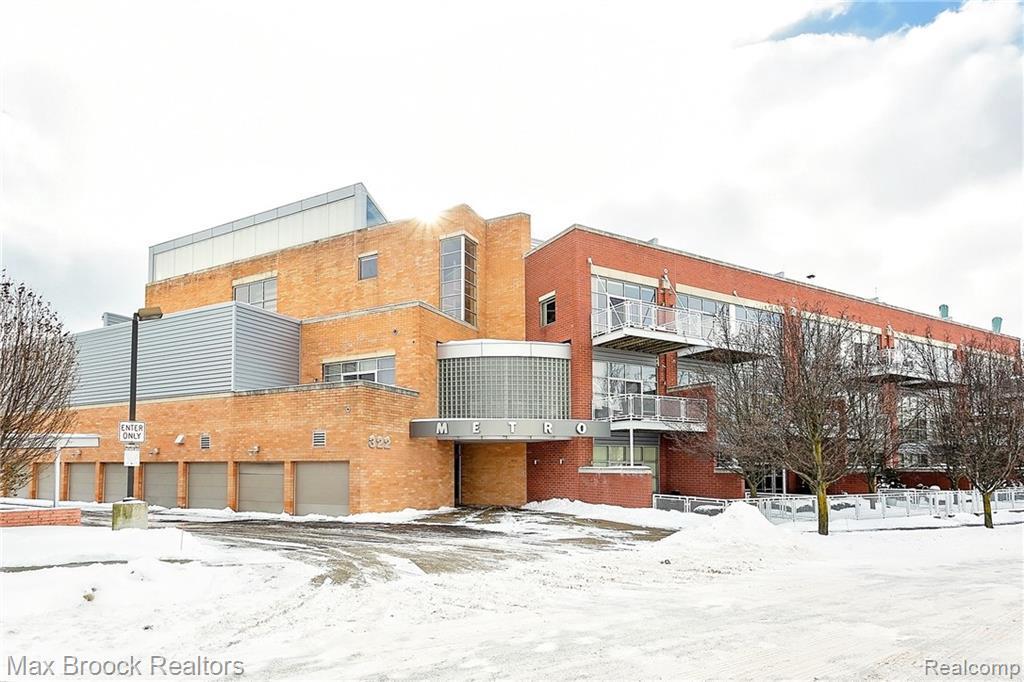 322 Harrison Unit #30 Ave - Photo 1