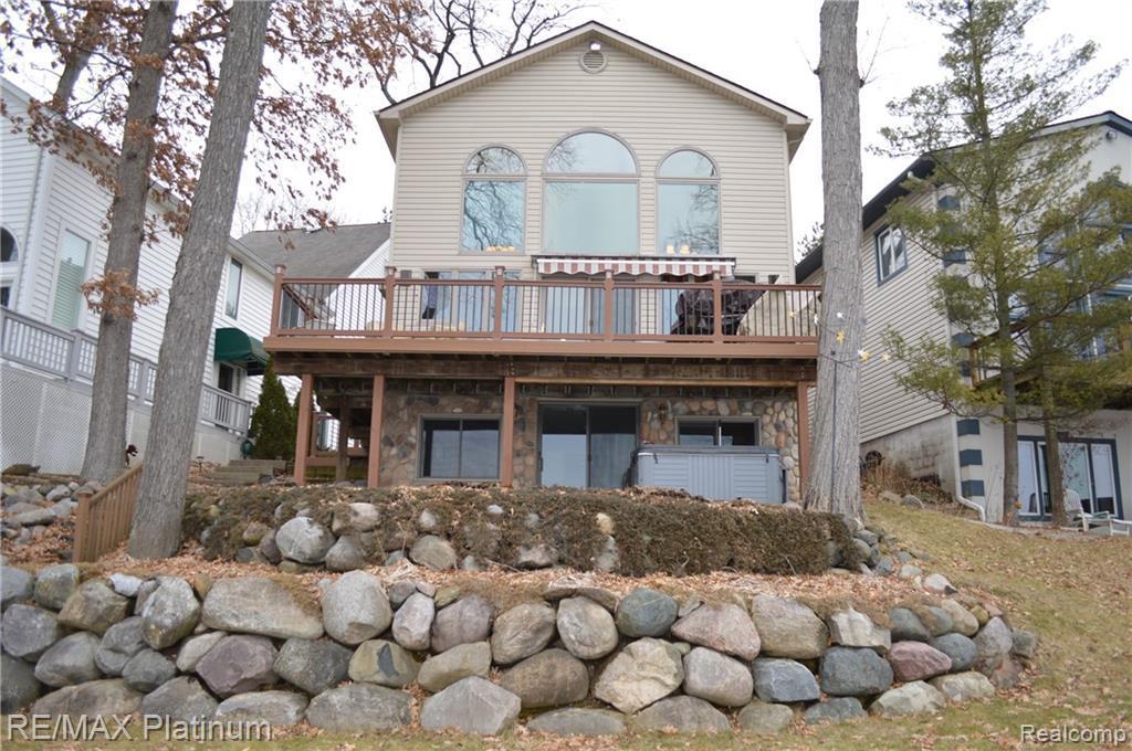 4044 Clifford Rd - Photo 1