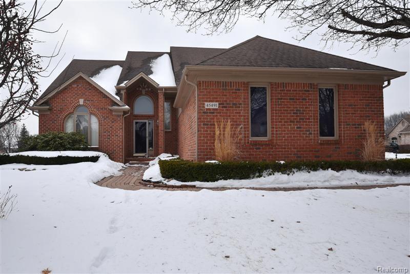 45491 Yorkshire Dr - Photo 1