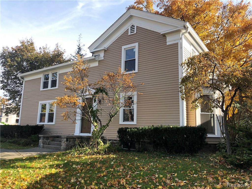 530 North Main - Photo 1