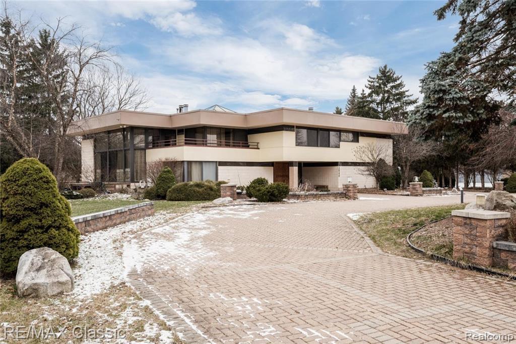 3840 Manchester Crt - Photo 1