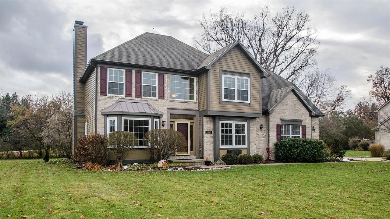 1355 Waterways Dr - Photo 1