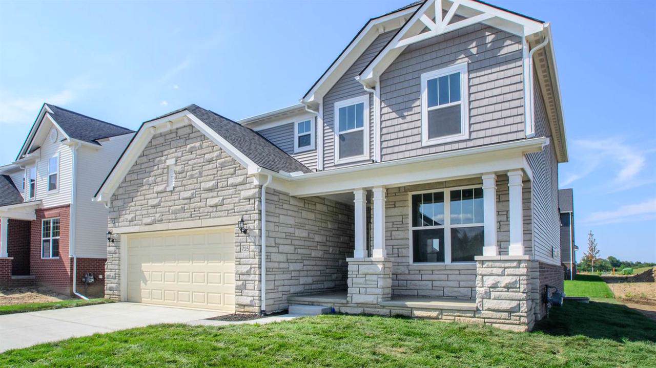 725 Groveland Cir - Photo 1