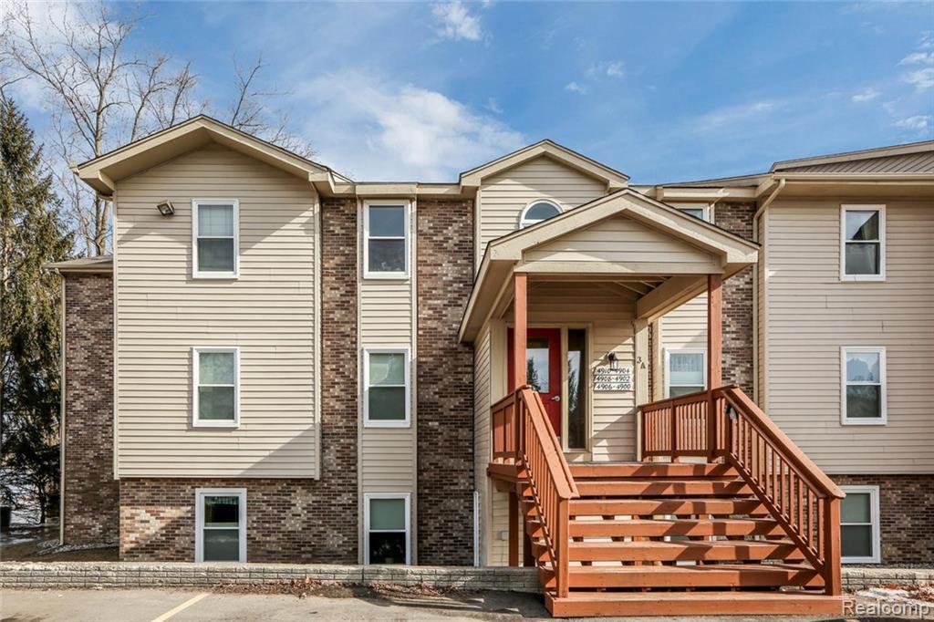4904 Harbor Point Dr - Photo 1