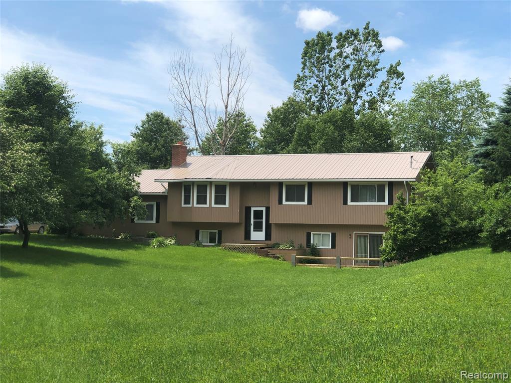 7881 Oak Grove Rd - Photo 1