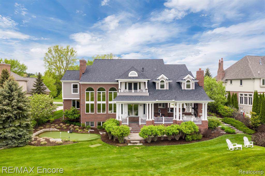 4604 Oakhurst Ridge Rd - Photo 1