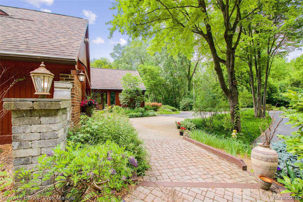 10105 Clark Rd - Photo 1