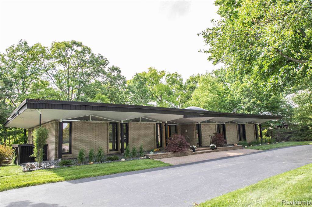 28401 River Crest Dr - Photo 1
