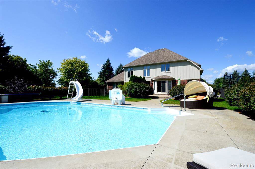 57066 Willow Ridge Blvd - Photo 1