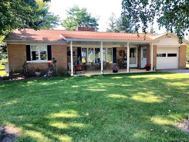 3259 Main St - Photo 1