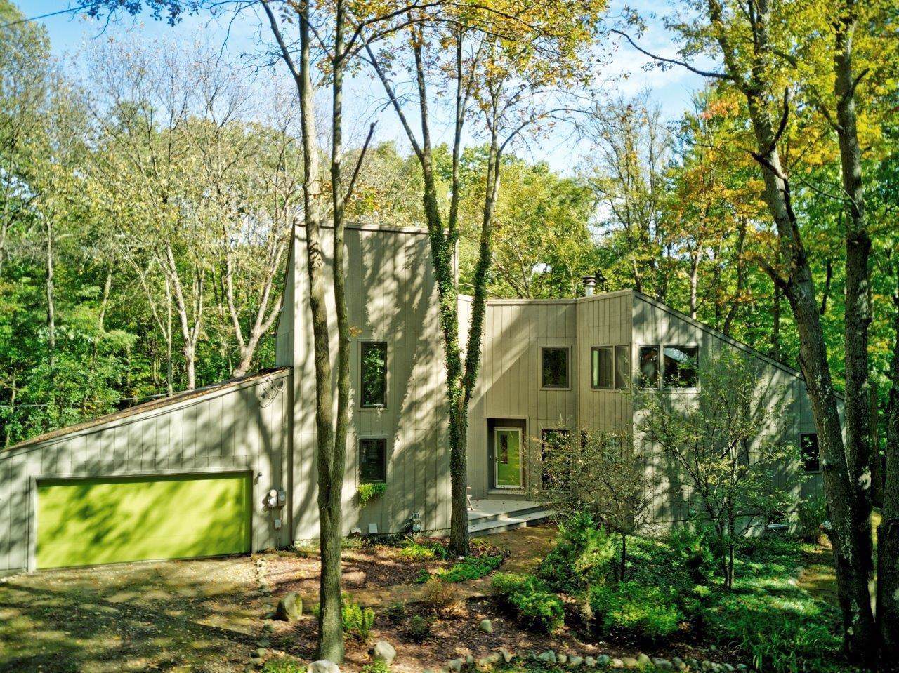 8032 Donovan Rd - Photo 1