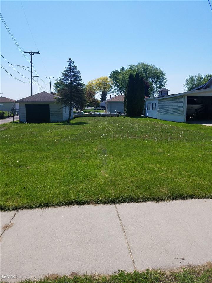 1800 Saint Clair River Dr - Photo 1