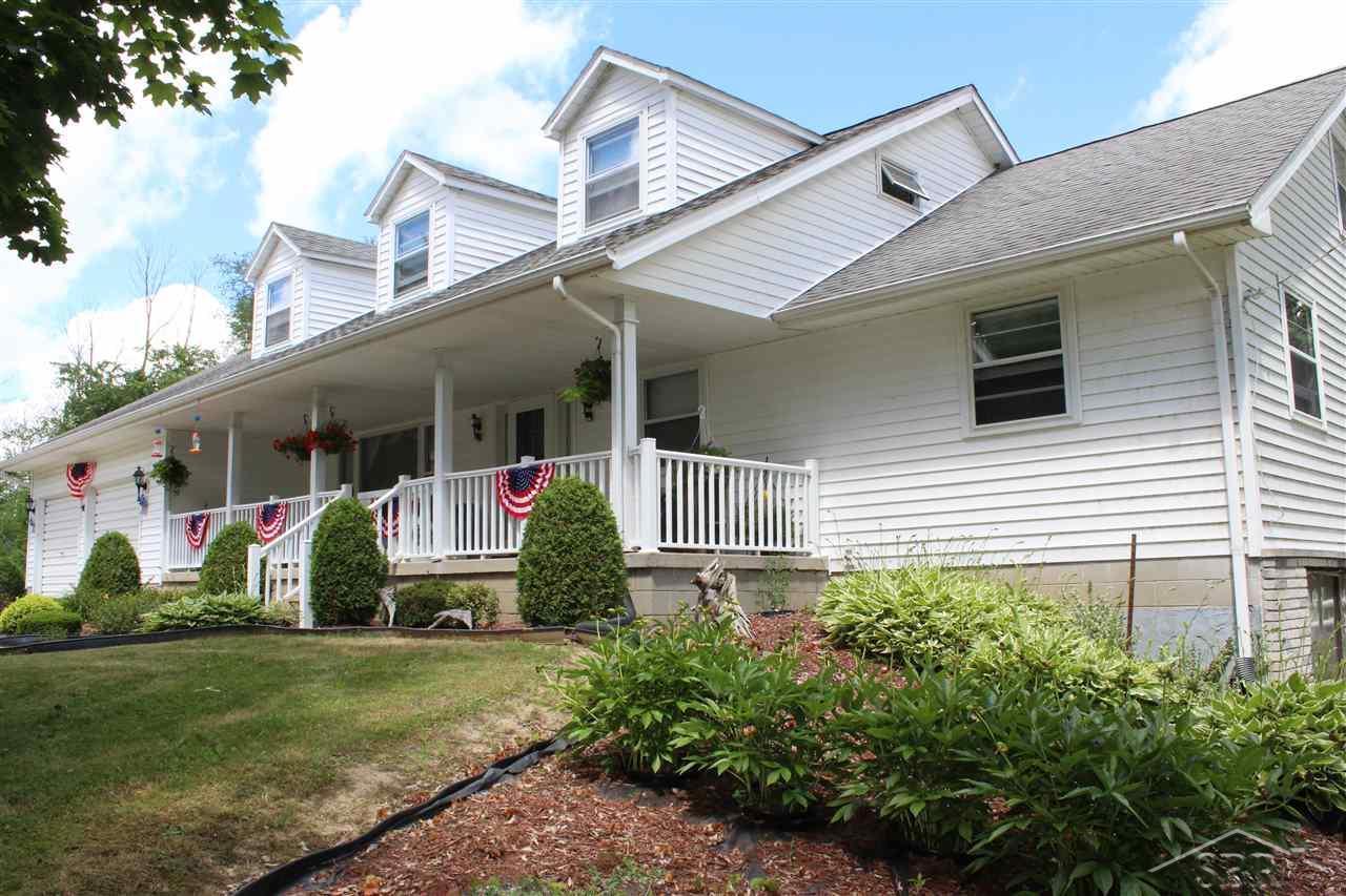 8096 Willard - Photo 1