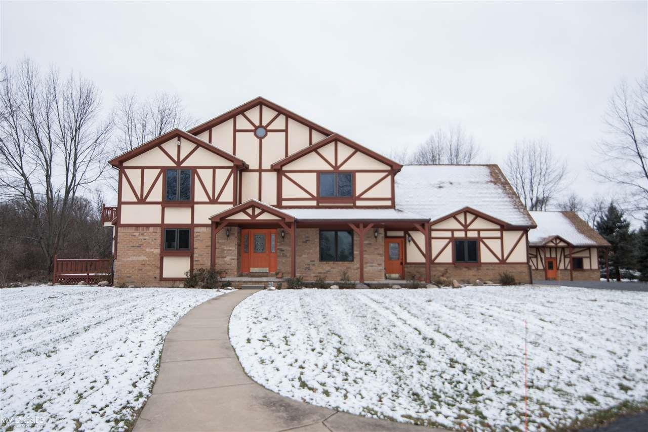 70353 Fisher Rd - Photo 1
