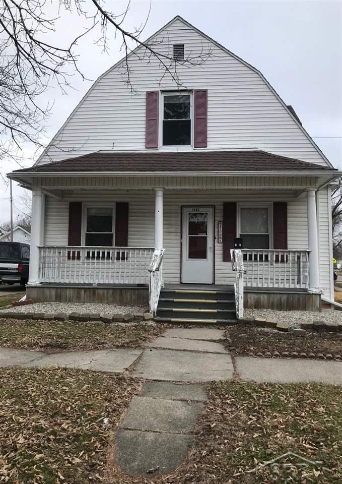 1502 Clinton - Photo 1
