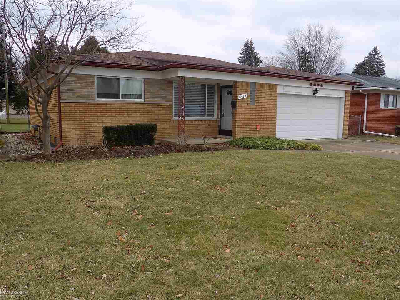 8484 Potomac - Photo 1