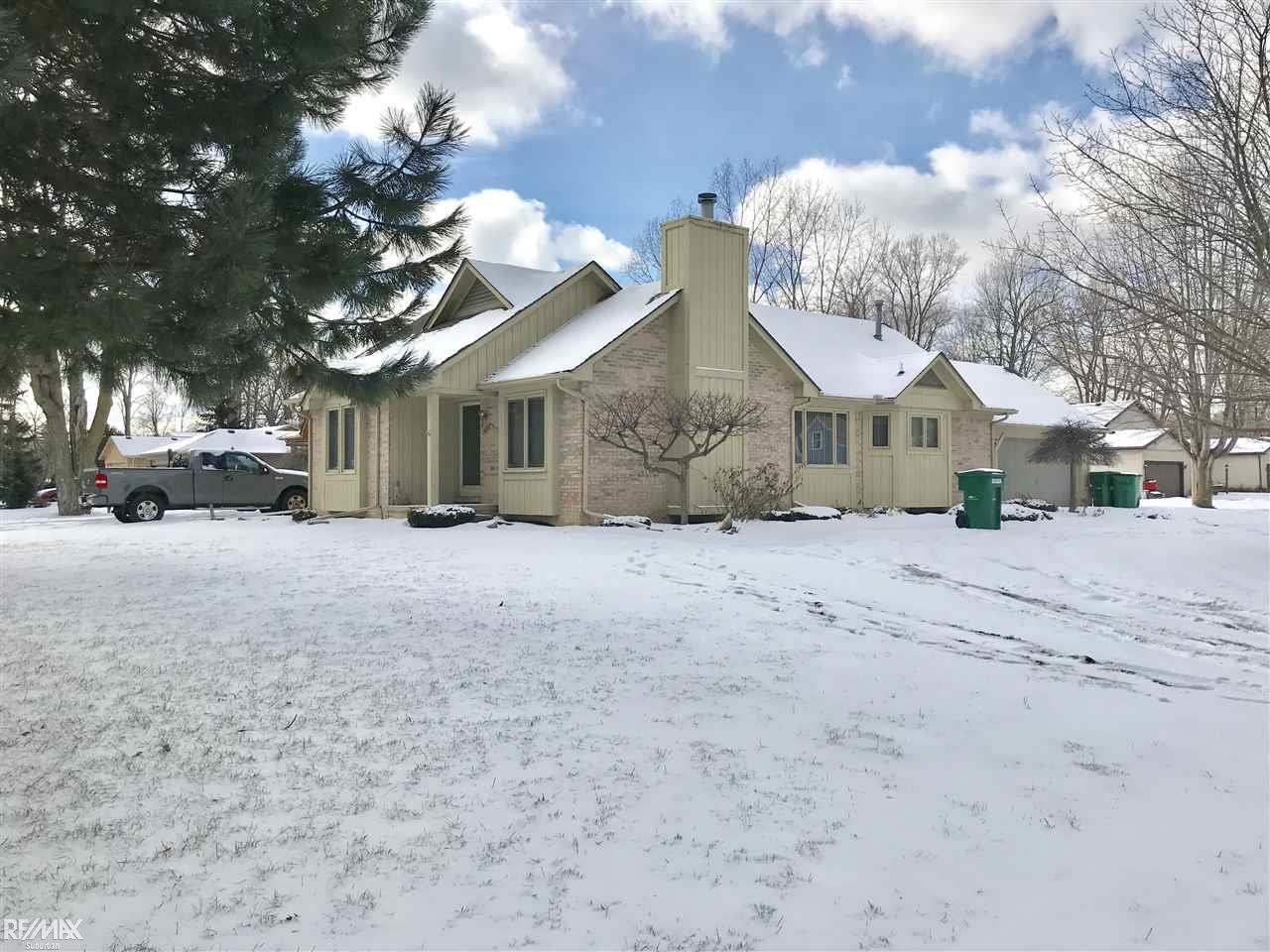 36989 Jefferson - Photo 1