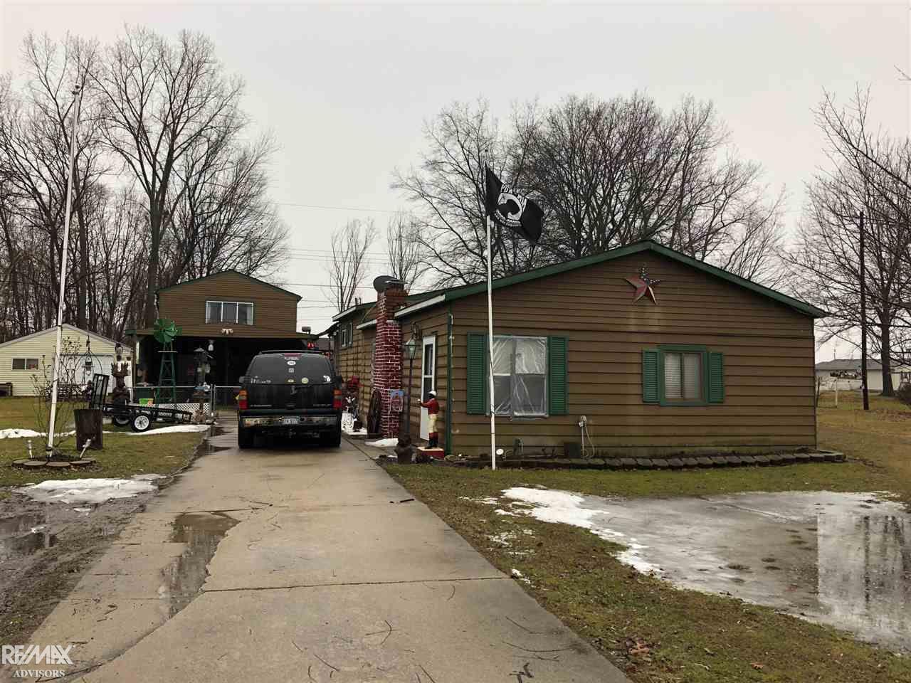 2205 North Channel - Photo 1