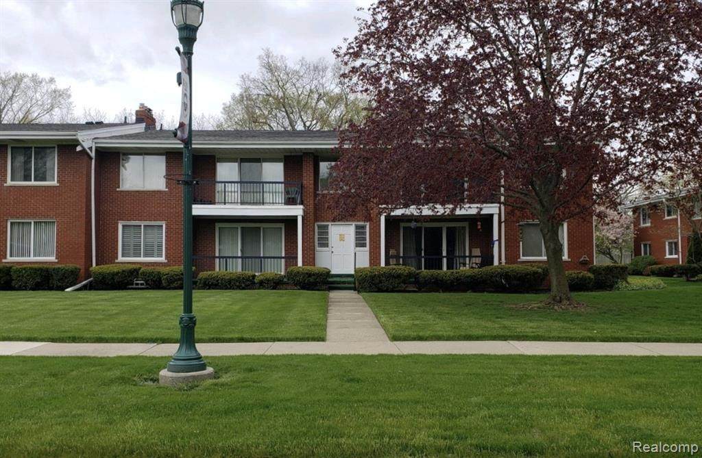 7520 Macomb St - Photo 1