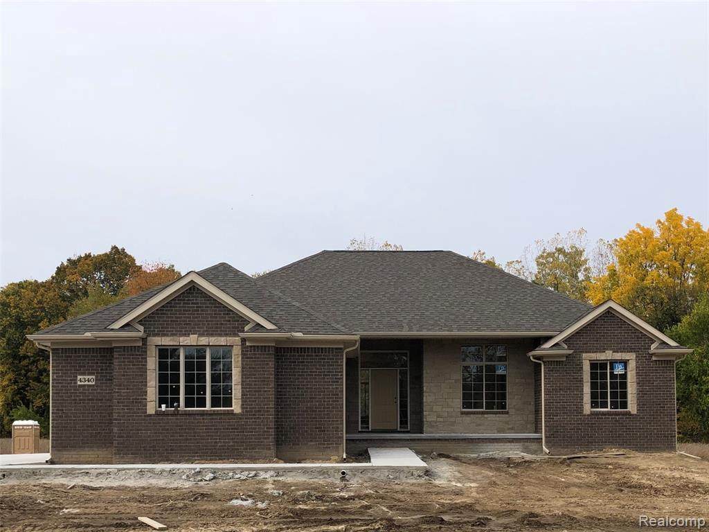 4340 Howland Rd - Photo 1
