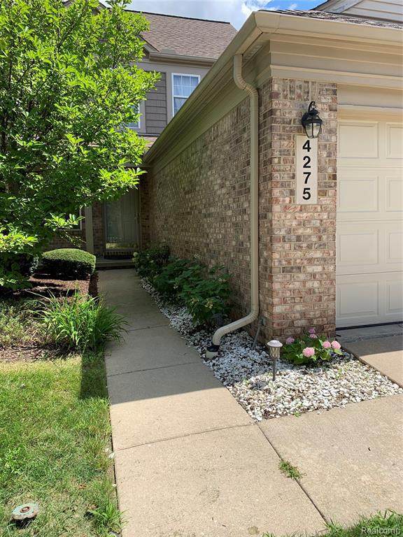 4275 Hunter Circle - Photo 1