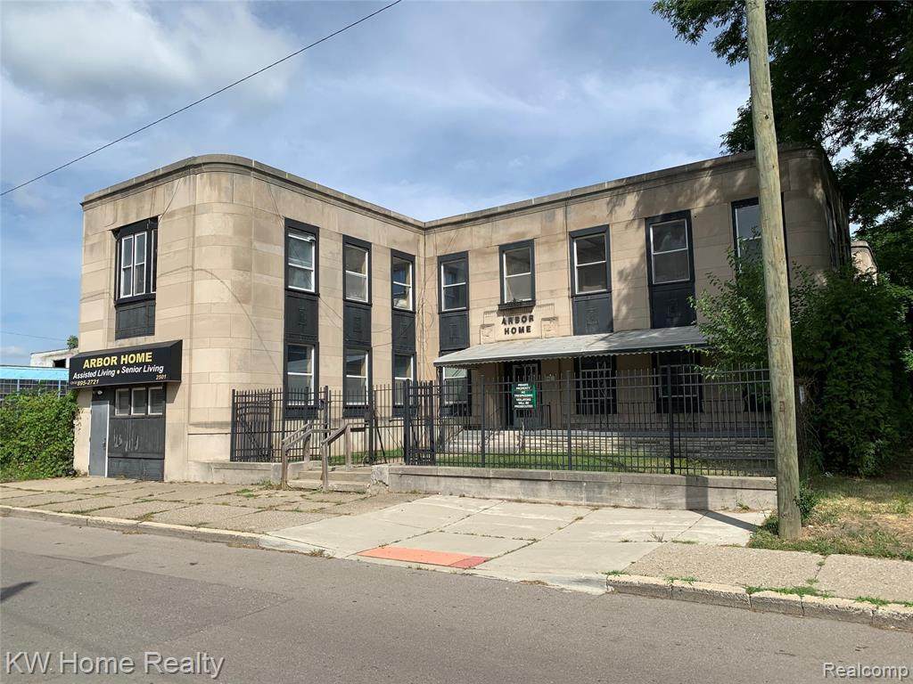 2501 Grand Blvd - Photo 1